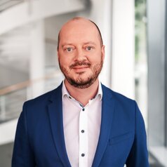 Porträt von Robert Schneider