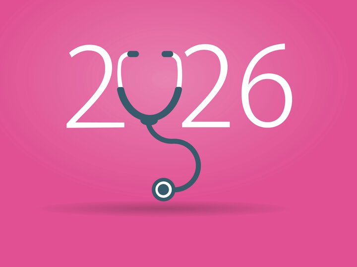 Jahreszahl 2026 in Weiß auf rosafarbenem Hintergrund.